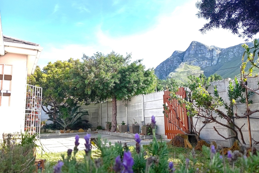 3 Bedroom Property for Sale in Kleinmond Western Cape